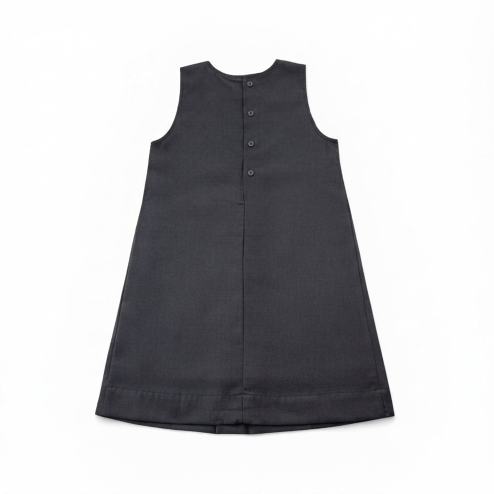 Robe chasuble grise Adèle de la marque My Store, vue de dos, tissu léger et élégant pour un style moderne et sophistiqué.