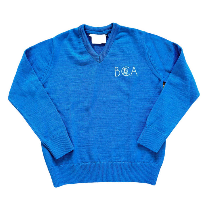 Pull-over gris Atelier des Uniformes François pour homme, porté, détail du col et texture douce visible.