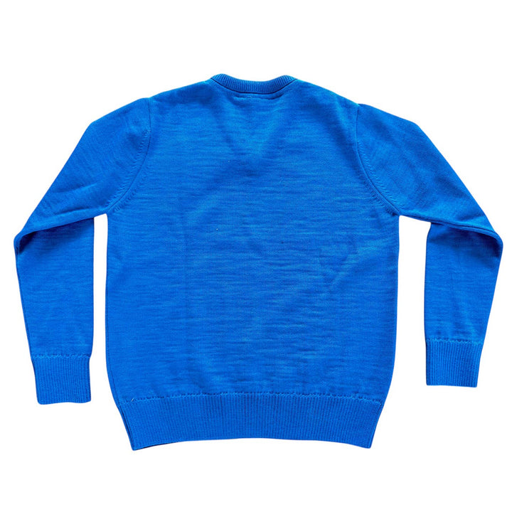 Pull-over gris Atelier des Uniformes François, vue de face, en tissu doux, avec col rond et manches longues.